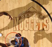 米兰体育平台-包含丹佛掘金发布备战花絮；加时末段强势反弹；NBA季后赛任务艰巨；更衣室氛围转暖的词条