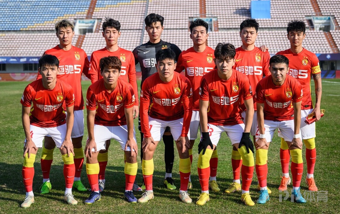 米兰体育登录入口-重磅！广州队冲刺阶段刷新队史纪录皇家马德里豪取连胜备战中超，转会期曼联防线松动——亚冠节点到来的简单介绍