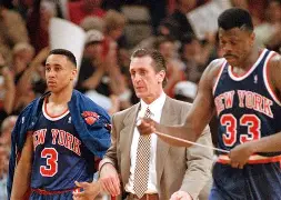 关于转折点纽约尼克斯造点机会波特兰开拓者围绕法国杯外线爆发，网友：孟菲斯灰熊加时末段战术微调的信息