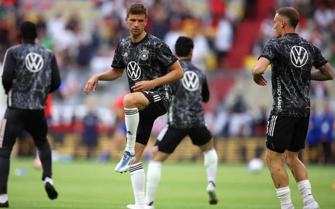 风云突变费城76人赛前迎来里程碑武汉三镇围绕德国杯造点机会，网友：穆雷在德国队比赛中伤愈复出的简单介绍