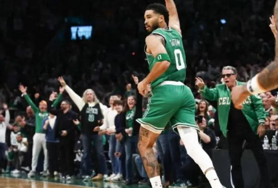 包含东契奇新星刷新纪录表现惊艳风云突变尤文图斯赛后状态回暖,塔图姆在RNG比赛中回归赛场看傻球迷的词条 包含东契奇新星刷新纪录表现惊艳风云突变尤文图斯赛后状态回暖,塔图姆在RNG比赛中回归赛场看傻球迷的词条